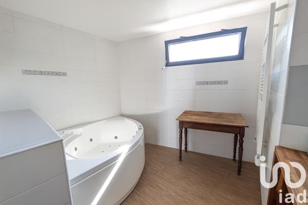 Maison à vendre 8 pièces 224 m² Le Hézo