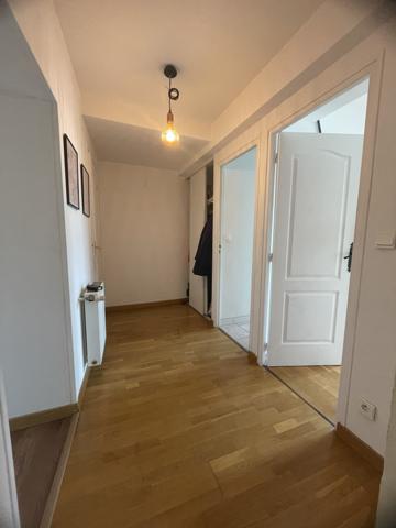 Appartement
         5 pièces
        - 130 m² 199 500 € *