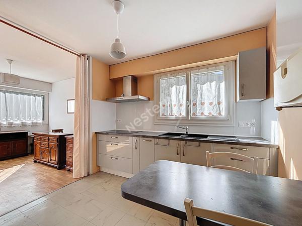 Appartement 1 chambre situé au rez-de-chaussée, avec cave situé à Rezé secteur 8 mai