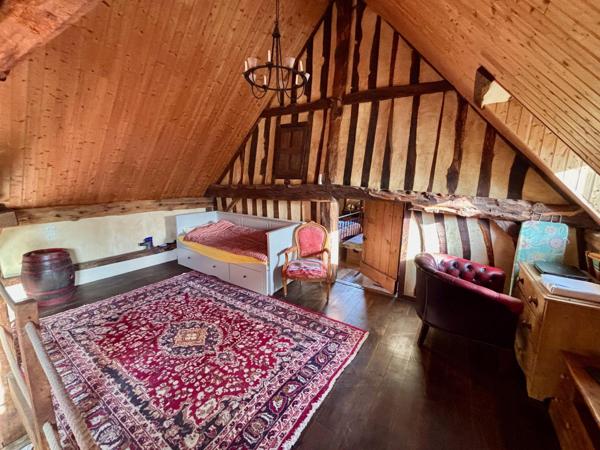 Maison à Isigny-le-Buat, 50540 - 8 pièces 230m²