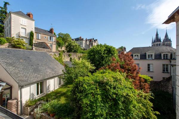 Appartement à vendre 6 pièces 151.97m²