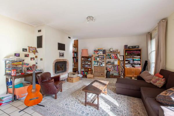 Appartement à vendre 6 pièces 151.97m²