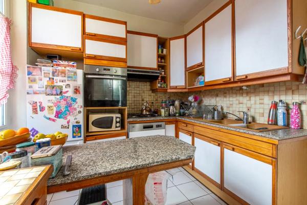 Appartement à vendre 6 pièces 151.97m²