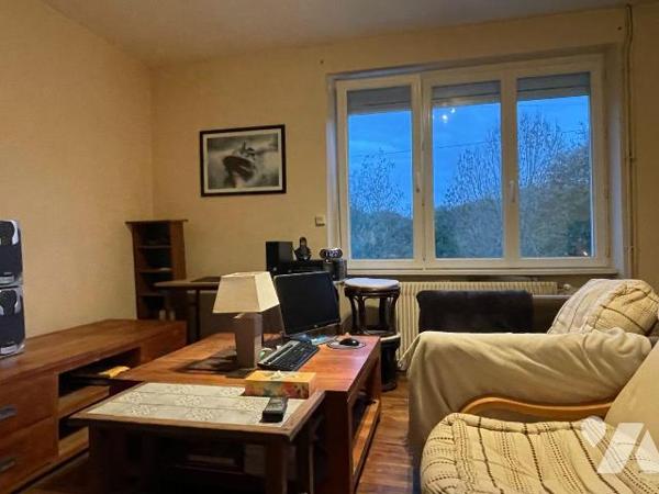 Maison à vendre à Pont-Aven,

Situé en plein c?ur de Pont-Aven, dans un quartier vivant bénéf...