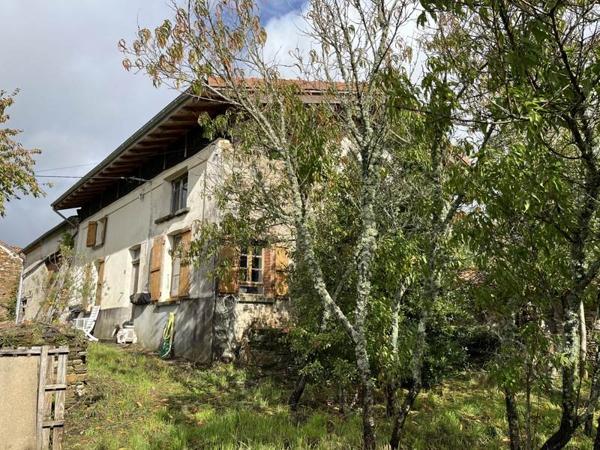 Maison à vendre |  Saint-Bonnet-de-Bellac |  6 pièces | 141 m²