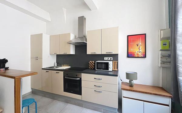 Appartement à louer    1 pièce • 27,08 m2 Avignon