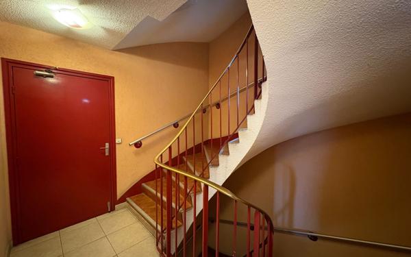 Appartement à vendre    2 pièces • 31 m2 Clichy