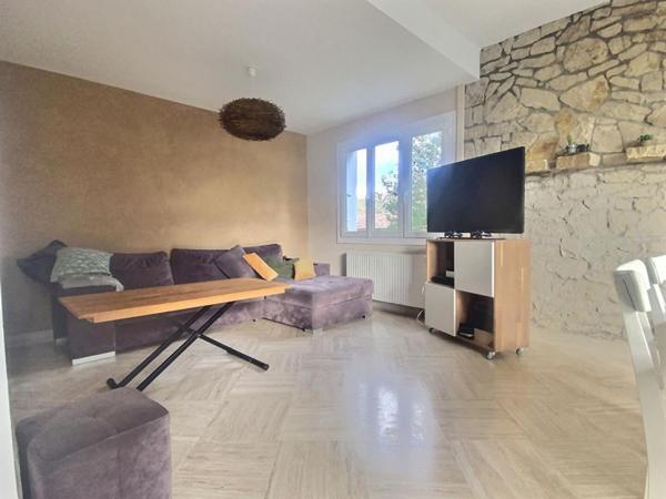 Maison Magné 8 pièce(s) 202 m2