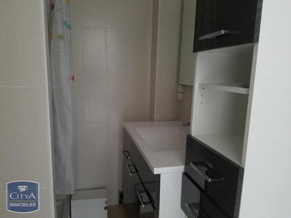 Appartement à louer 1 pièce 26.01m²