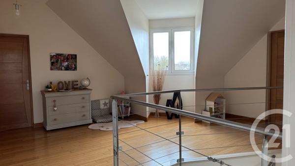 Maison à vendre  8 pièces - 253,10 m2 LES ESSARTS LE ROI - 78