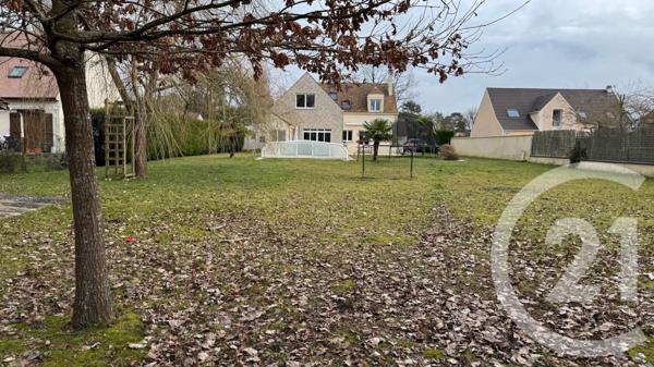 Maison à vendre  8 pièces - 253,10 m2 LES ESSARTS LE ROI - 78