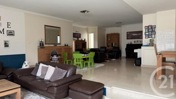 Maison à vendre  8 pièces - 253,10 m2 LES ESSARTS LE ROI - 78