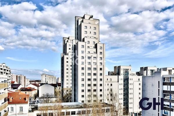 Dernier étage - Gratte-CIel - Appartement 3 pièces 65m2