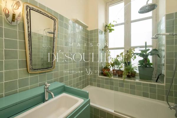 Appartement de caractère en duplex au cœur du centre historique de La Rochelle