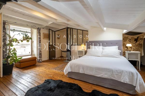 Appartement de caractère en duplex au cœur du centre historique de La Rochelle