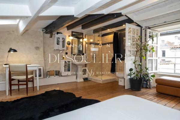 Appartement de caractère en duplex au cœur du centre historique de La Rochelle