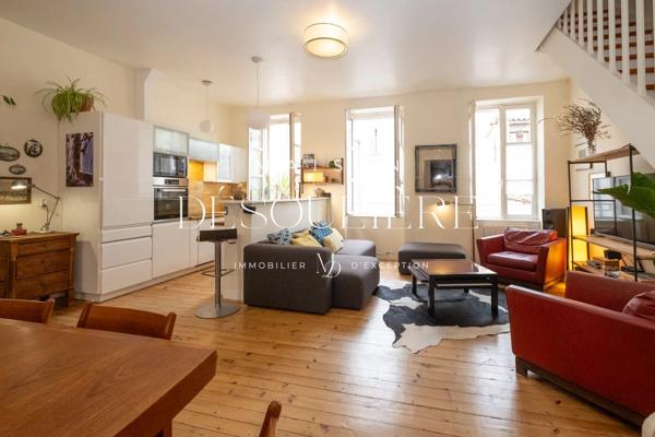 Appartement de caractère en duplex au cœur du centre historique de La Rochelle