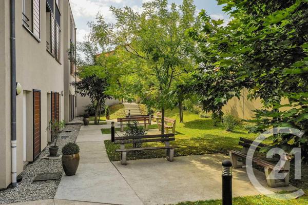 Appartement T1 à vendre  1 pièce - 36,55 m2 SATHONAY VILLAGE - 69