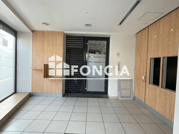 Location Local commercial 105.24 m² - 1 RUE VICTOR HUGO Charleville-mezieres 08000