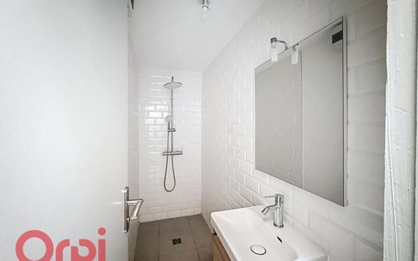 Appartement à vendre    5 pièces • 84,31 m2 Sommières