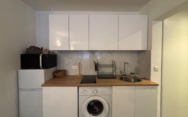 Appartement à vendre    1 pièce • 25 m2 Le Cannet