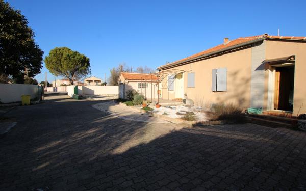 Maison à vendre    6 pièces •  Morières-lès-Avignon