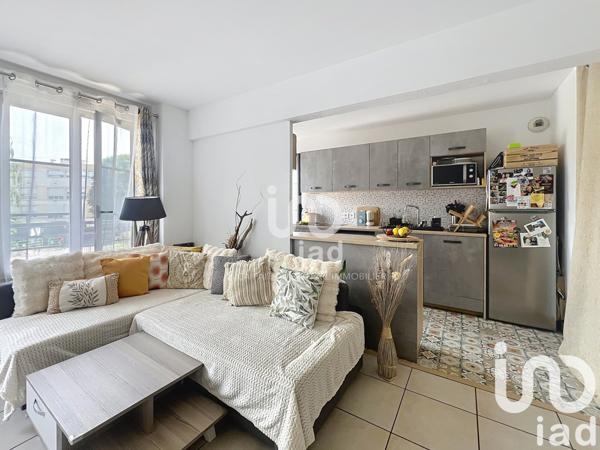 Apartment for sale 3 rooms 68 m² Combs-la-Ville
