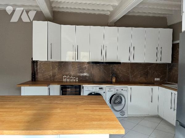 Duplex de 150 m² avec terrasse – Centre-ville piéton de Valence