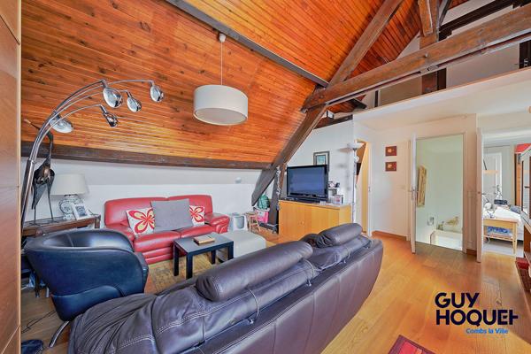 Maison Combs La Ville 8 pièces 180 m2