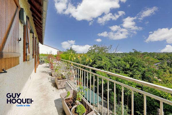 Maison Combs La Ville 8 pièces 180 m2