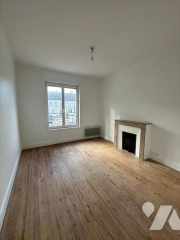 Immeuble MONTEBOURG (50310)