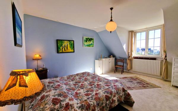 Maison à vendre    7 pièces •  Plouhinec