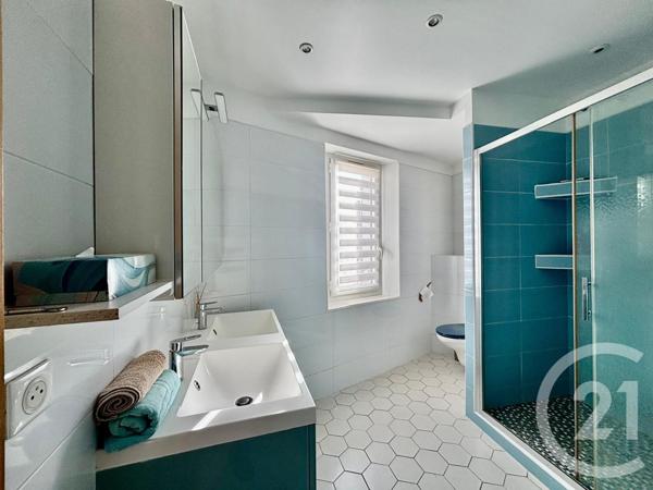 Appartement T4 à vendre  4 pièces - 75 m2 BANDOL - 83