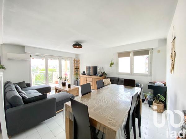 Appartement 4 pièces de 77 m² à Saint-Laurent-du-Var (06700)