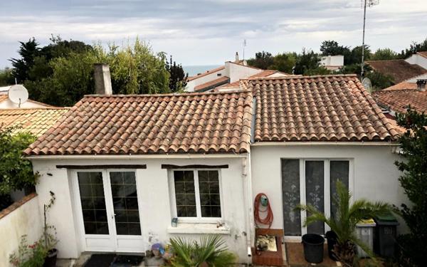 Maison à vendre    8 pièces •  La Flotte