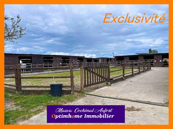 Ecurie avec maison et gîte secteur Verneuil sur Avre