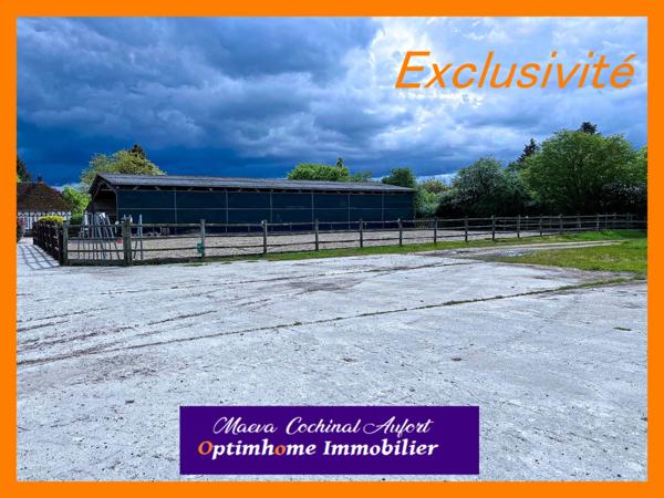 Ecurie avec maison et gîte secteur Verneuil sur Avre