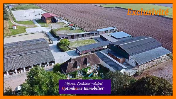 Ecurie avec maison et gîte secteur Verneuil sur Avre