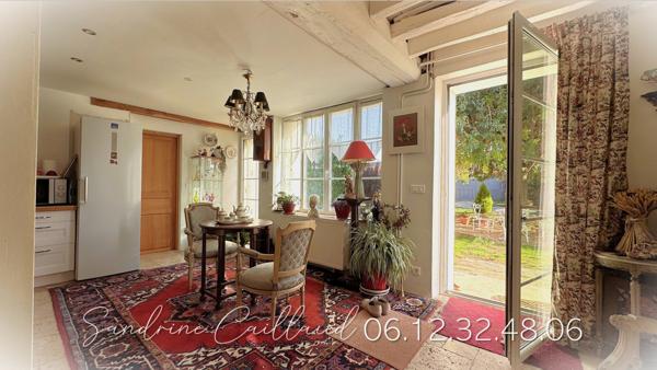 Maison ancienne à 8mn de HOUDAN - 3 chambres - bureau - combles aménageables - Grange - dépendance -  Terrain 1771m² - Prix 365700 Euros HAI