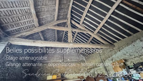 Maison ancienne à 8mn de HOUDAN - 3 chambres - bureau - combles aménageables - Grange - dépendance -  Terrain 1771m² - Prix 365700 Euros HAI