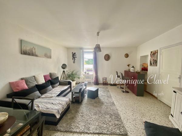 Bel appartement de 83m2 traversant beaux volumes