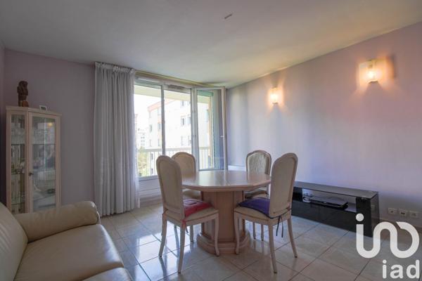 Appartement à vendre 3 pièces 65 m² Chilly-Mazarin