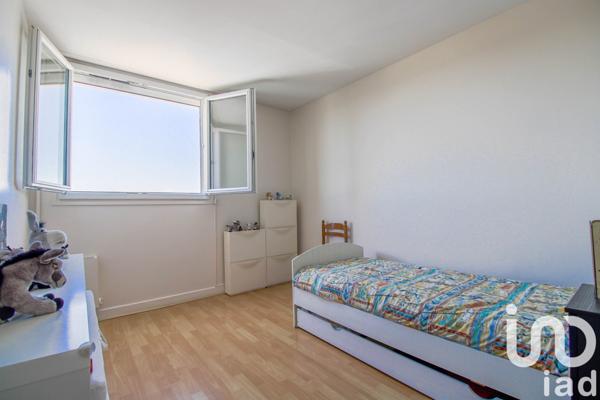 Appartement à vendre 3 pièces 65 m² Chilly-Mazarin