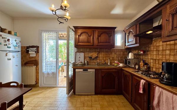 Maison à vendre    3 pièces •  Istres