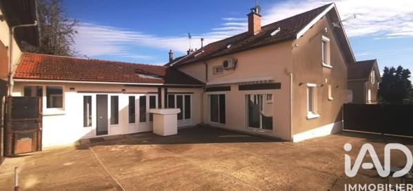 Maison à vendre 4 pièces 144 m² Charmont