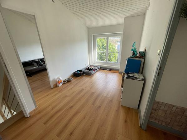 Maison Craponne 5 pièce(s), jardin, beau potentiel