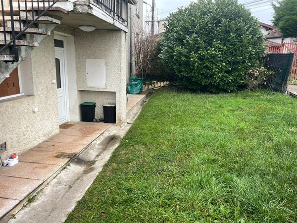 Maison Craponne 5 pièce(s), jardin, beau potentiel