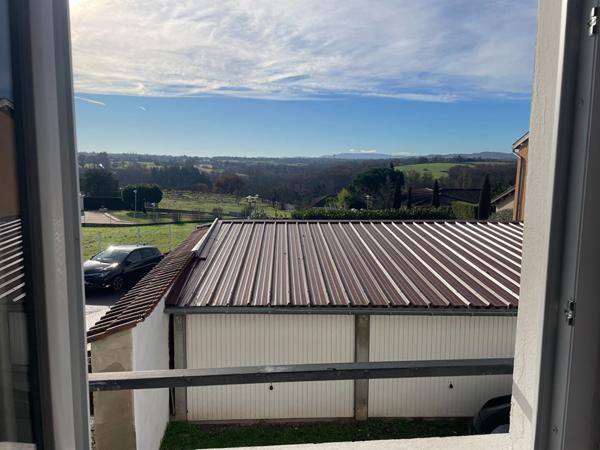 Maison Craponne 5 pièce(s), jardin, beau potentiel