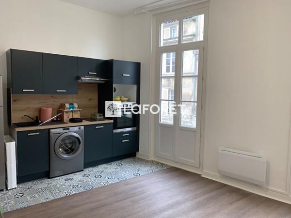 Location appartement Cognac - 2 pièce(s) - 33 m² - 550 €/mois