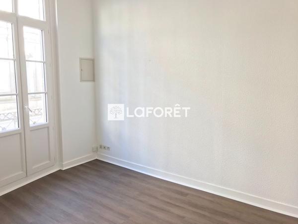 Location appartement Cognac - 2 pièce(s) - 33 m² - 550 €/mois